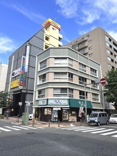 飲食店　相州そば　関内本店（飲食店）まで1172m