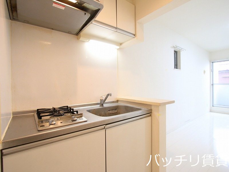 キッチン　画像は、同型タイプの為、現状を優先いたします。