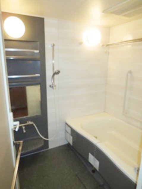 バス・シャワールーム　別部屋参考写真