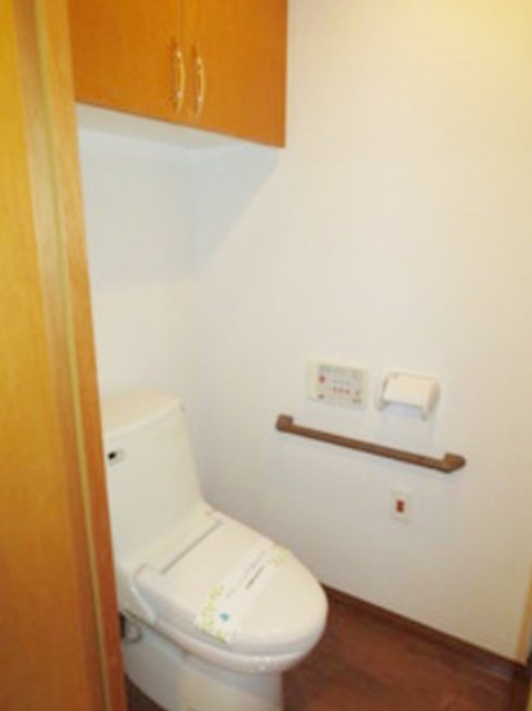 トイレ　別部屋参考写真