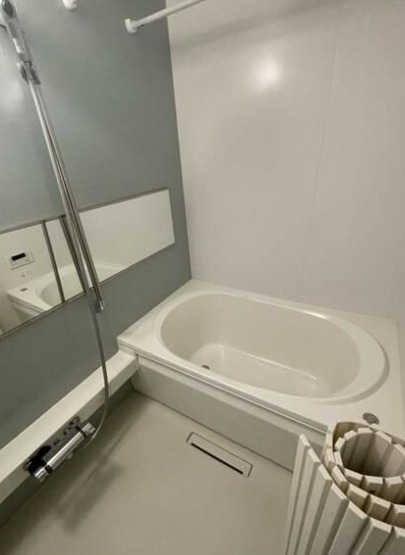 バス・シャワールーム　別部屋の画像を使用しております。