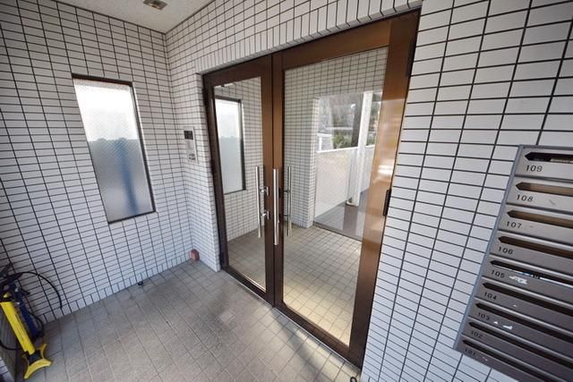 エントランス　★お部屋探しは株式会社タウンハウジング東京まで★