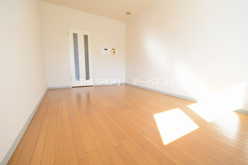 その他部屋・スペース　日当たり良好！（同タイプの別部屋の写真です）