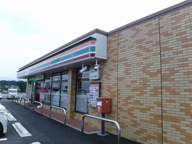 コンビニ　セブンイレブン　堀金烏川店（コンビニ）まで250m