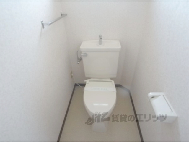 トイレ　きれいなトイレです