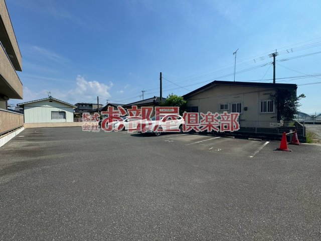 駐車場　駐車場があります