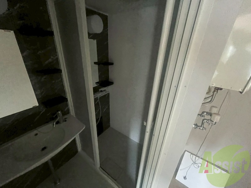 バス・シャワールーム　シャワー室付きのお部屋でございます！