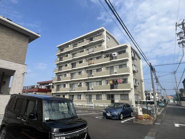 建物外観　エレベータ付きのＲＣマンション