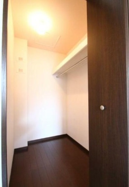 収納　別部屋参考写真です。