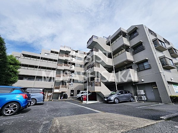 建物外観　お電話でお問合わせ頂けますと、よりスムーズにご対応出来ます♪