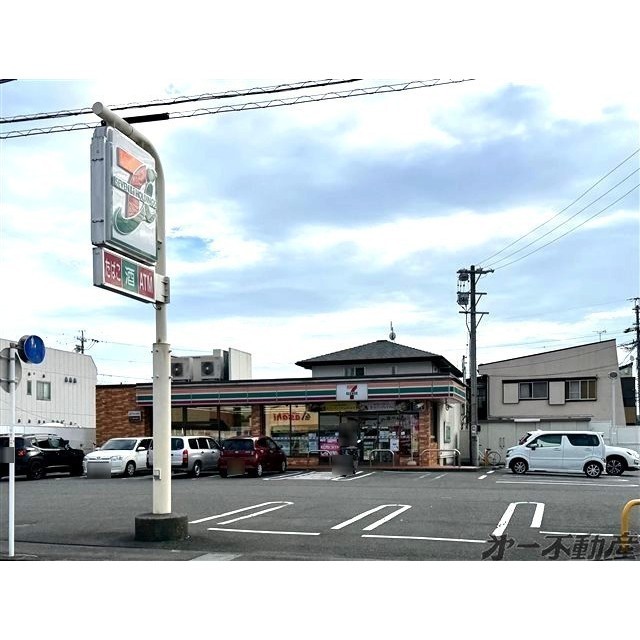 コンビニ　セブンイレブン静岡千代田７丁目店（コンビニ）まで350m