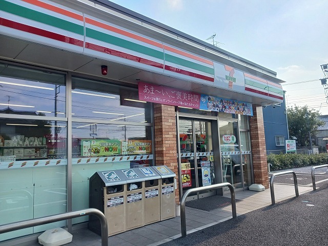 コンビニ　セブンイレブン蓮田南新宿店（コンビニ）まで110m