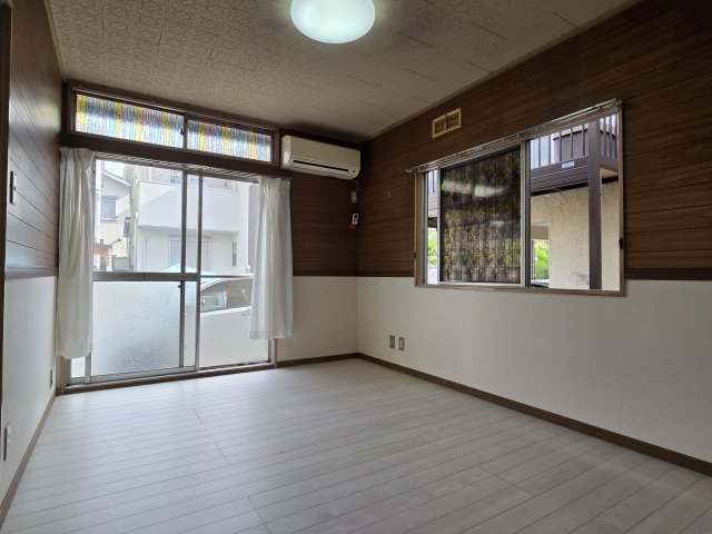 居室・リビング　おしゃれな居間です