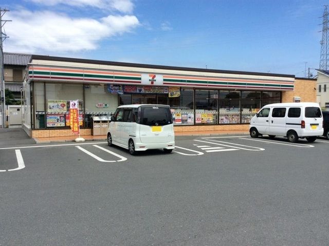 コンビニ　セブンイレブン 浜松高丘東店（コンビニ）まで650m