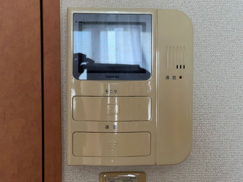 セキュリティ　モニター付きインターホン