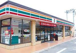 コンビニ　セブンイレブン 練馬桜台4丁目店（コンビニ）まで76m