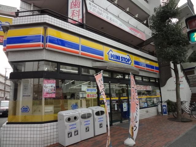 コンビニ　ミニストップ（コンビニ）まで436m