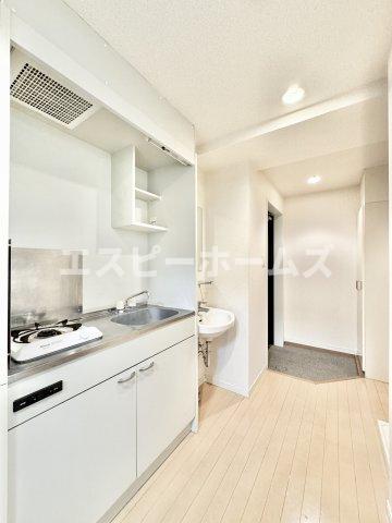 東京メトロ半蔵門線 住吉駅 徒歩8分 7階建 築20年のキッチン写真