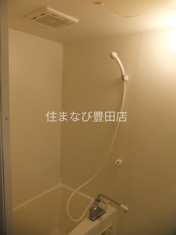 バス・シャワールーム　同型タイプ