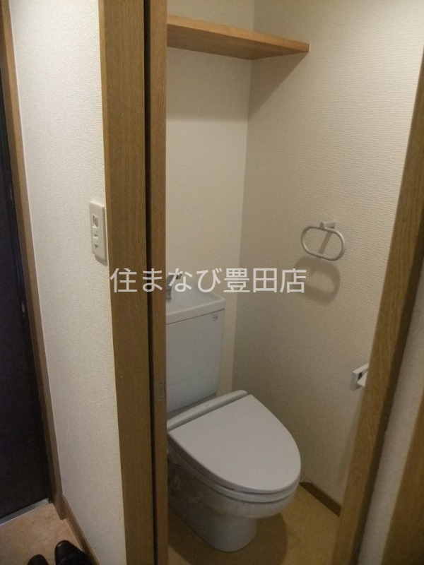 トイレ　同型タイプ