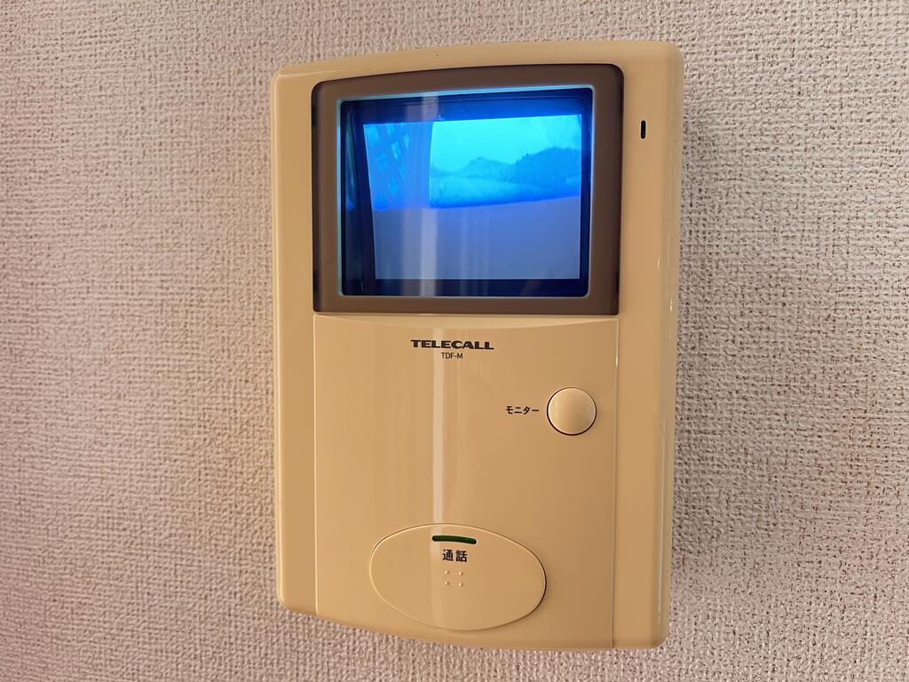 セキュリティ　TVインターホンは必須設備ですよね！