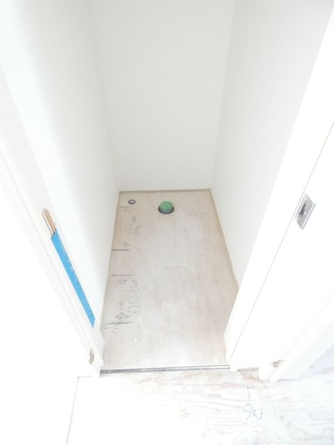 トイレ　建築中