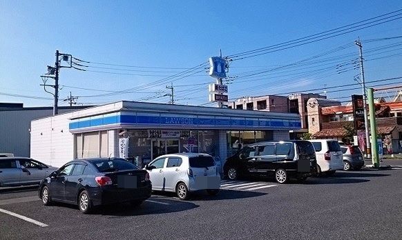 コンビニ　ローソン熊谷カジュアルタウン店（コンビニ）まで500m