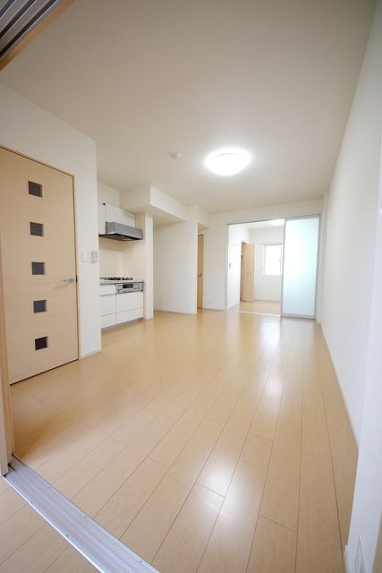 小田急江ノ島線 南林間駅 徒歩9分 2階建 築11年の居間写真