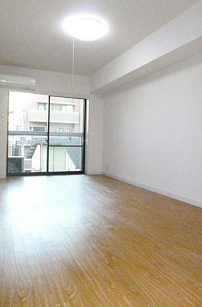 居室・リビング　※別部屋参考写真