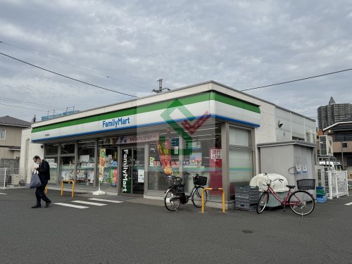 コンビニ　ファミリーマート所沢寿町店（コンビニ）まで362m