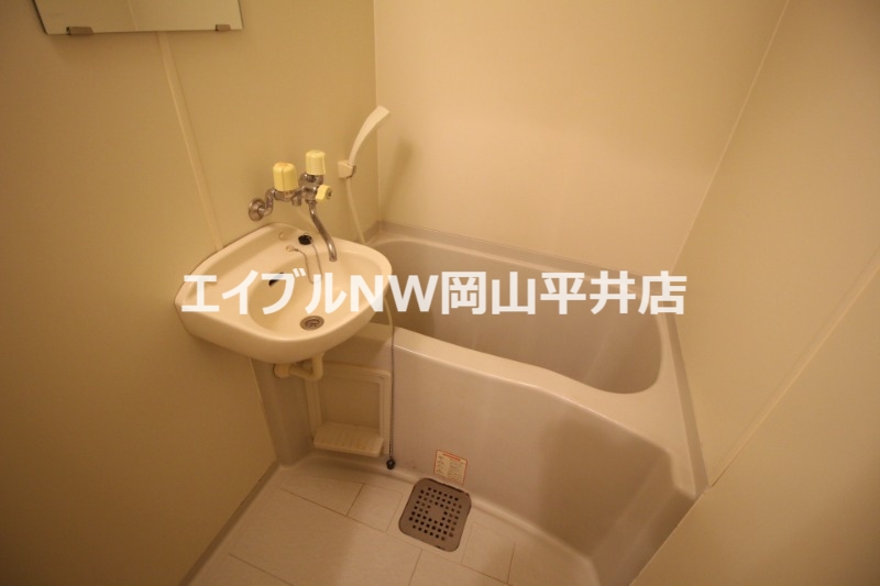 岡崎コーポの風呂写真