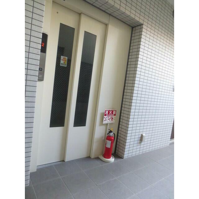 ブランドール都立大の外観写真