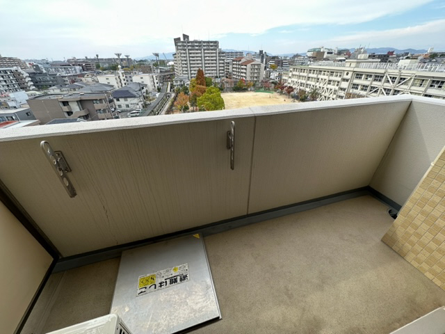 阪急宝塚線 服部天神駅 徒歩5分 8階建 築18年の内装写真