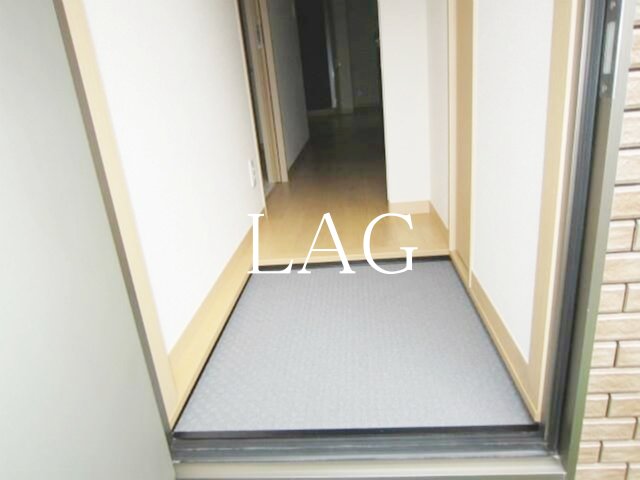 玄関　玄関です。