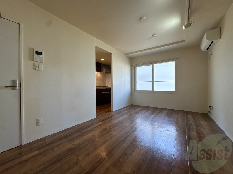 居室・リビング　広くてキレイなお部屋が広がっていて、充実した生活が送れそう。