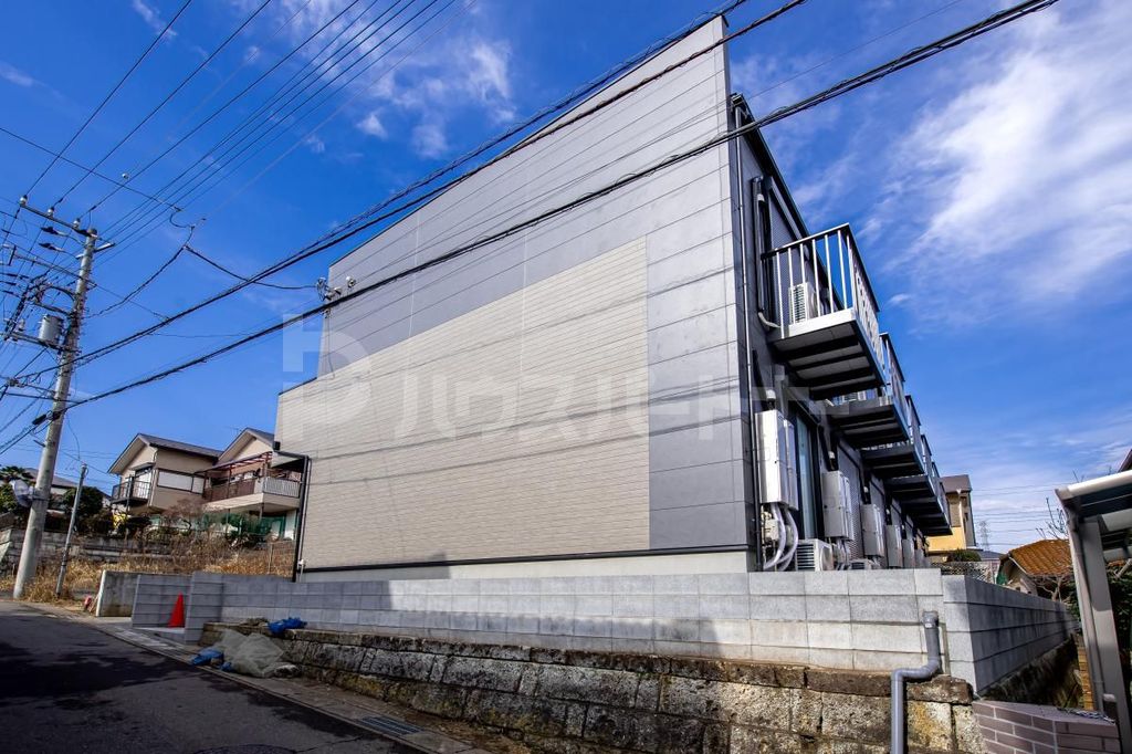 CRELISS柏西町の外観写真