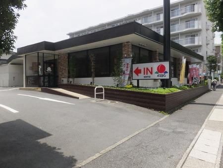 飲食店　ガスト（飲食店）まで400m