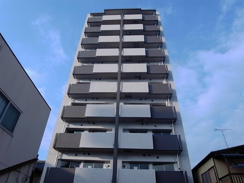 建物外観　外観　オートロック付　防犯カメラ付