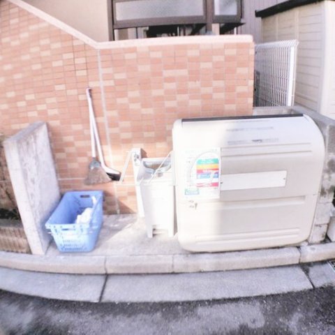 その他共有部分　敷地内ゴミ置き場です。