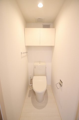 アザールのトイレ写真