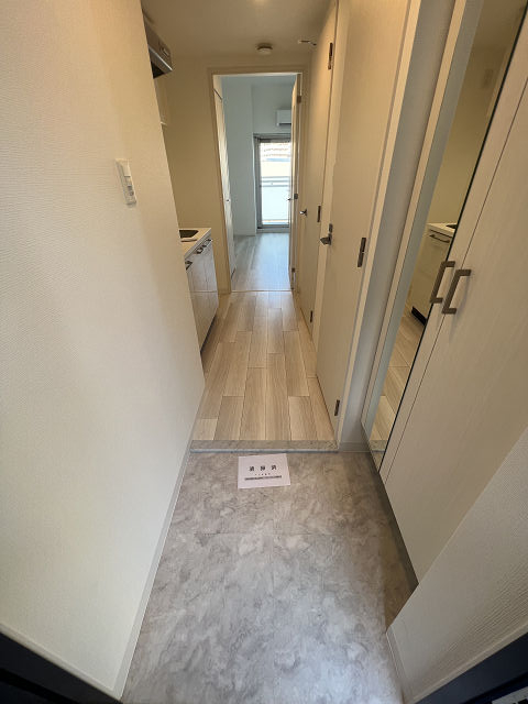 玄関　明るい玄関です