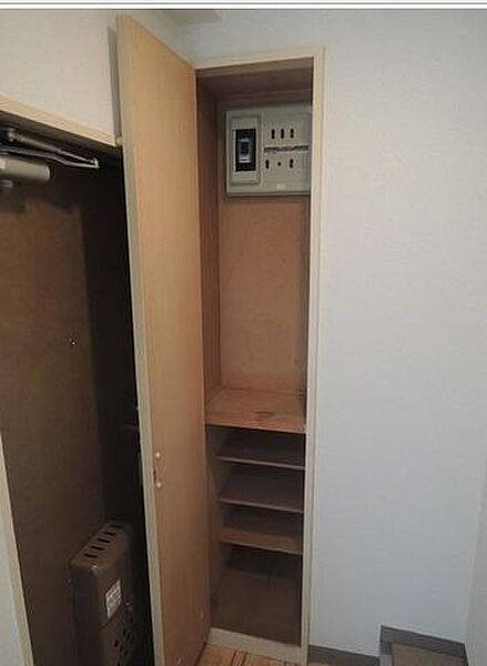 収納　※別室参考写真です。