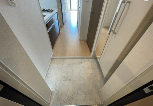 玄関　別部屋同型写真