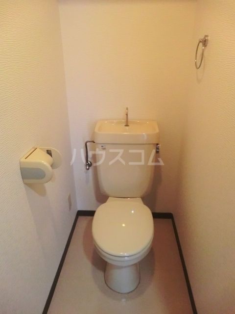 【プレミール三郷のトイレ】