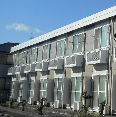 静岡市駿河区広野のアパートの建物外観