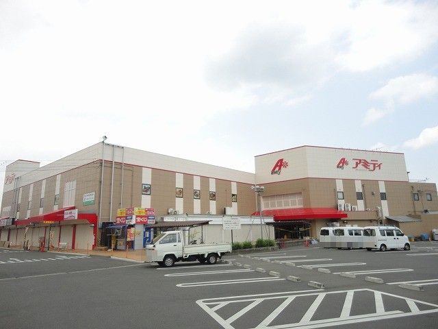 【亀岡市曽我部町南条のマンションのショッピングセンター】