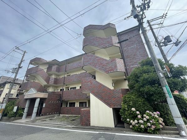 【グレートシャルムの建物外観】