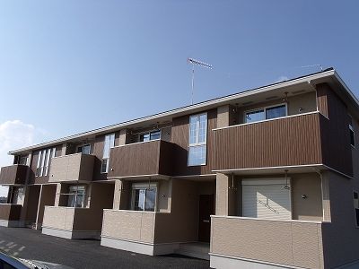 桜川市真壁町飯塚のアパートの建物外観