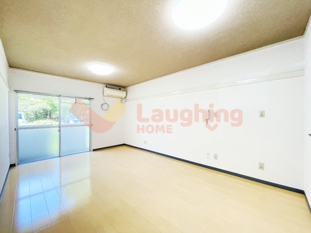 居室・リビング　ゆったりとした居間です