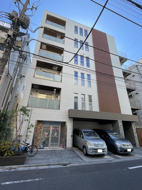 【ＯＫ　Ｒｅｓｉｄｅｎｃｅ　新小岩の建物外観】